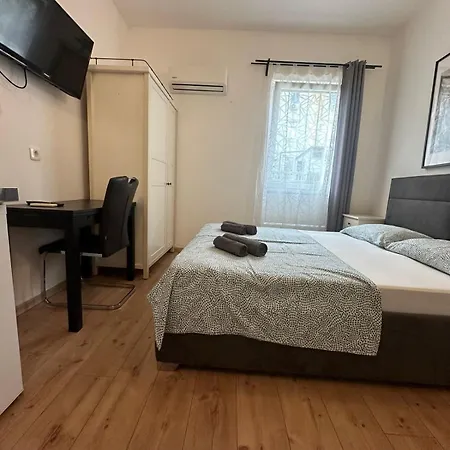 In The Center Of * 풀라