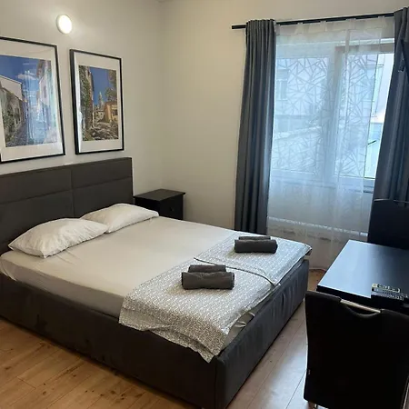 Daire In The Center Of